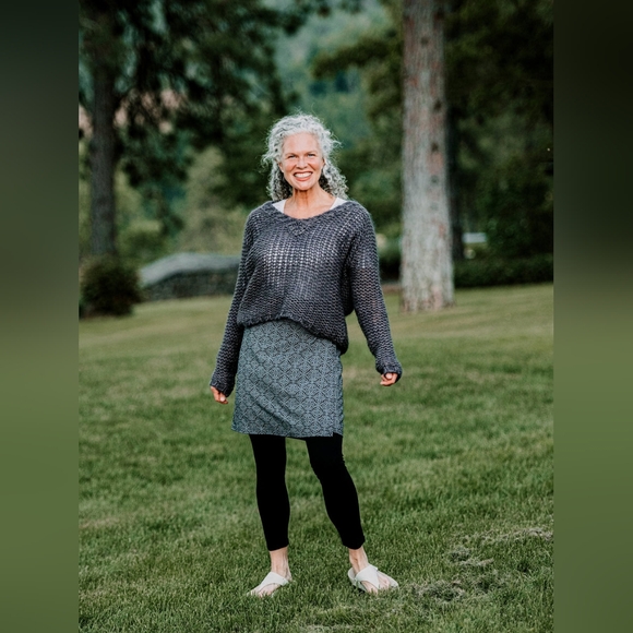 Rip Skirt Hawaii Length 2 - Picture 5 of 12